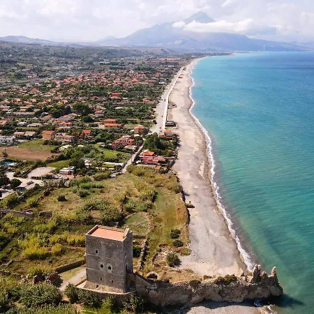 L'angolo Di Rosa 3*